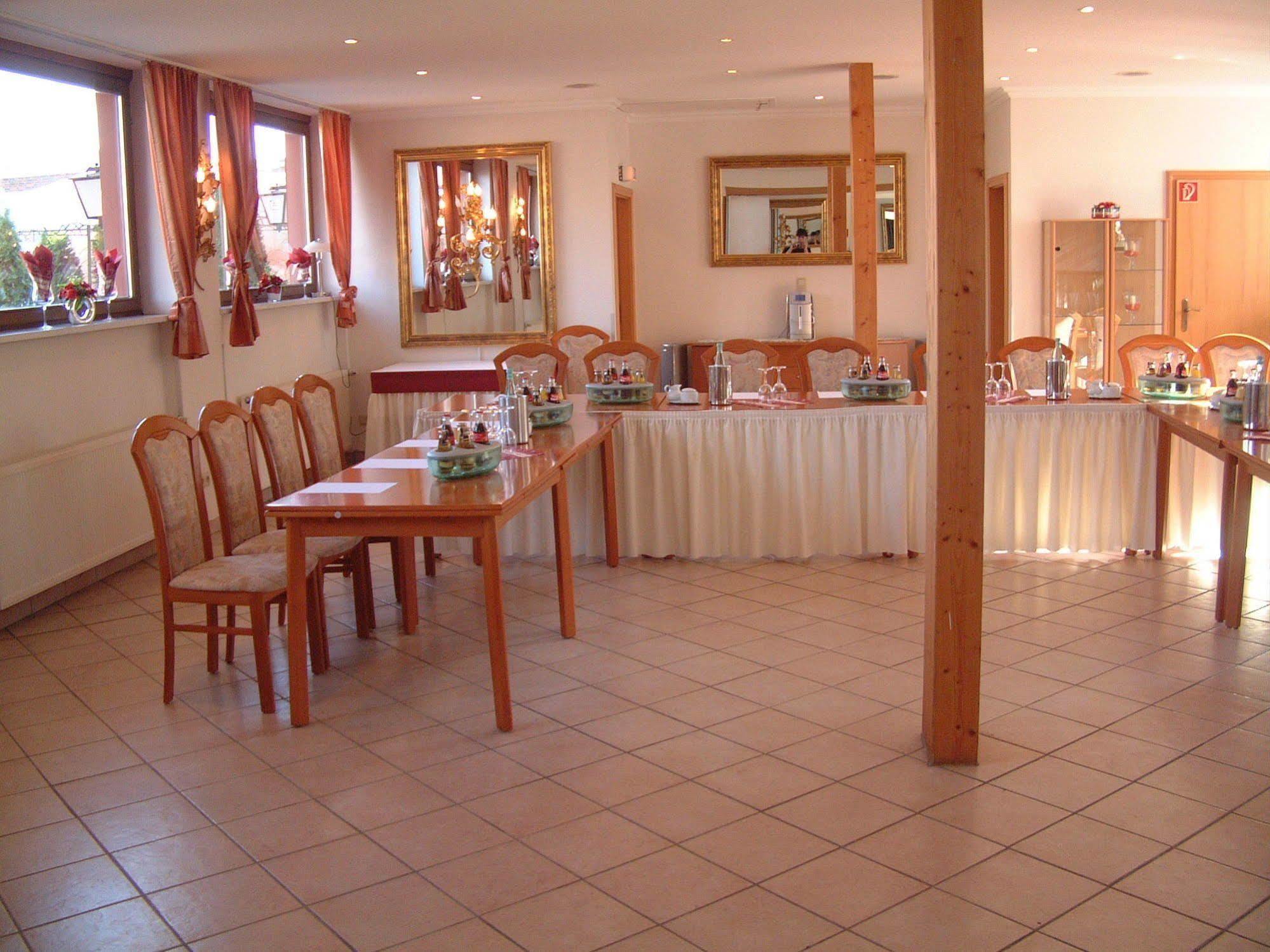Hotel Zum Stresemann Gottinga Esterno foto